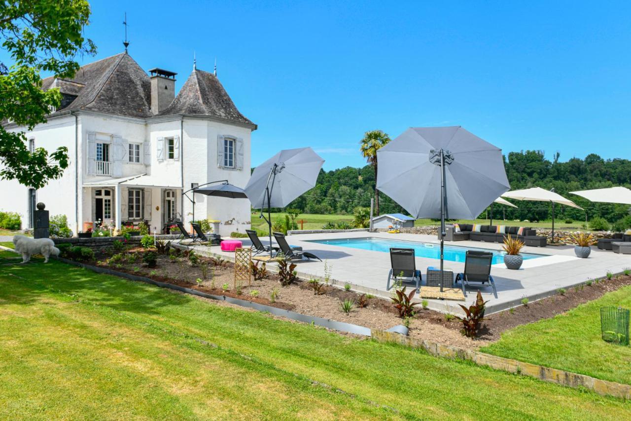 Chateau De Heaas Feas Exteriér fotografie